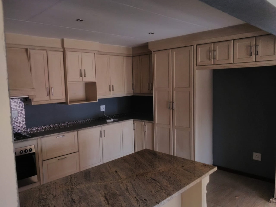 3 Bedroom Property for Sale in Hillside Free State